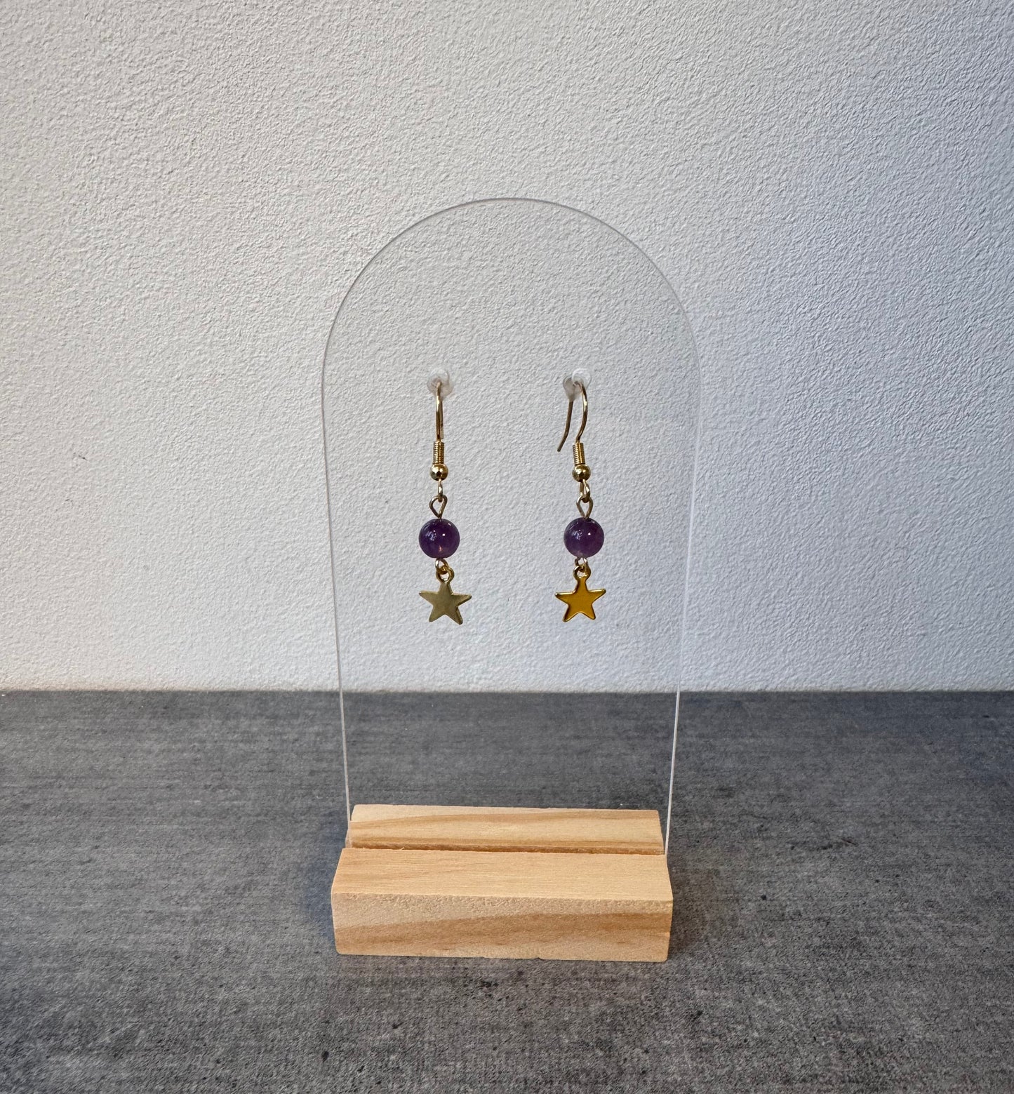 Boucle d’oreille en acier inoxydable et améthyste