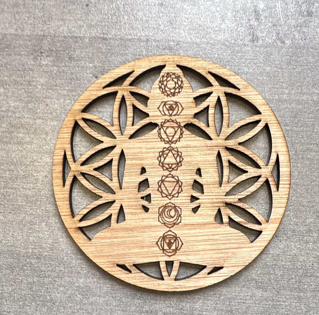 Fleur de vie avec bouddha et les 7 chakras 10 cm