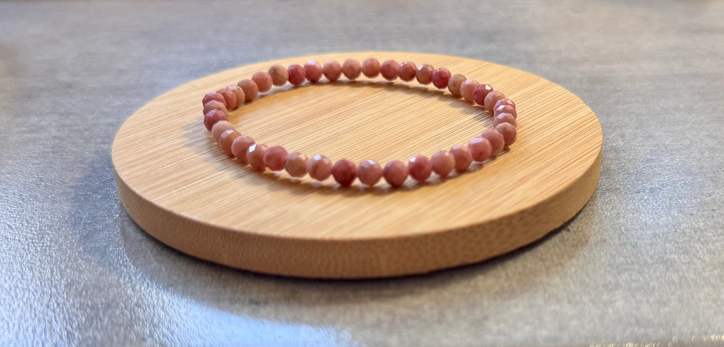 Bracelet en Rhodonite facetté