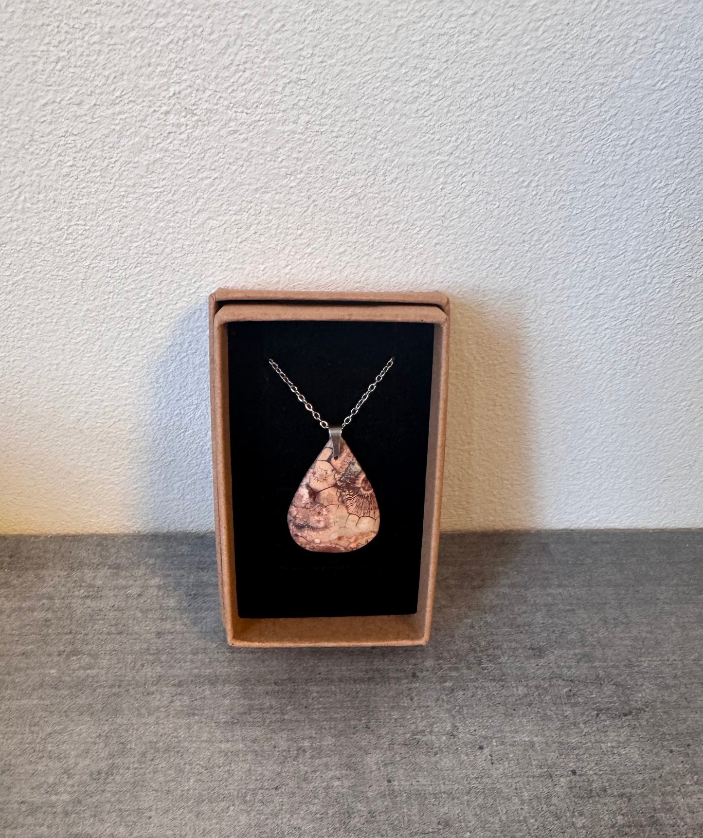 Collier en Jaspe Œil d’oiseau