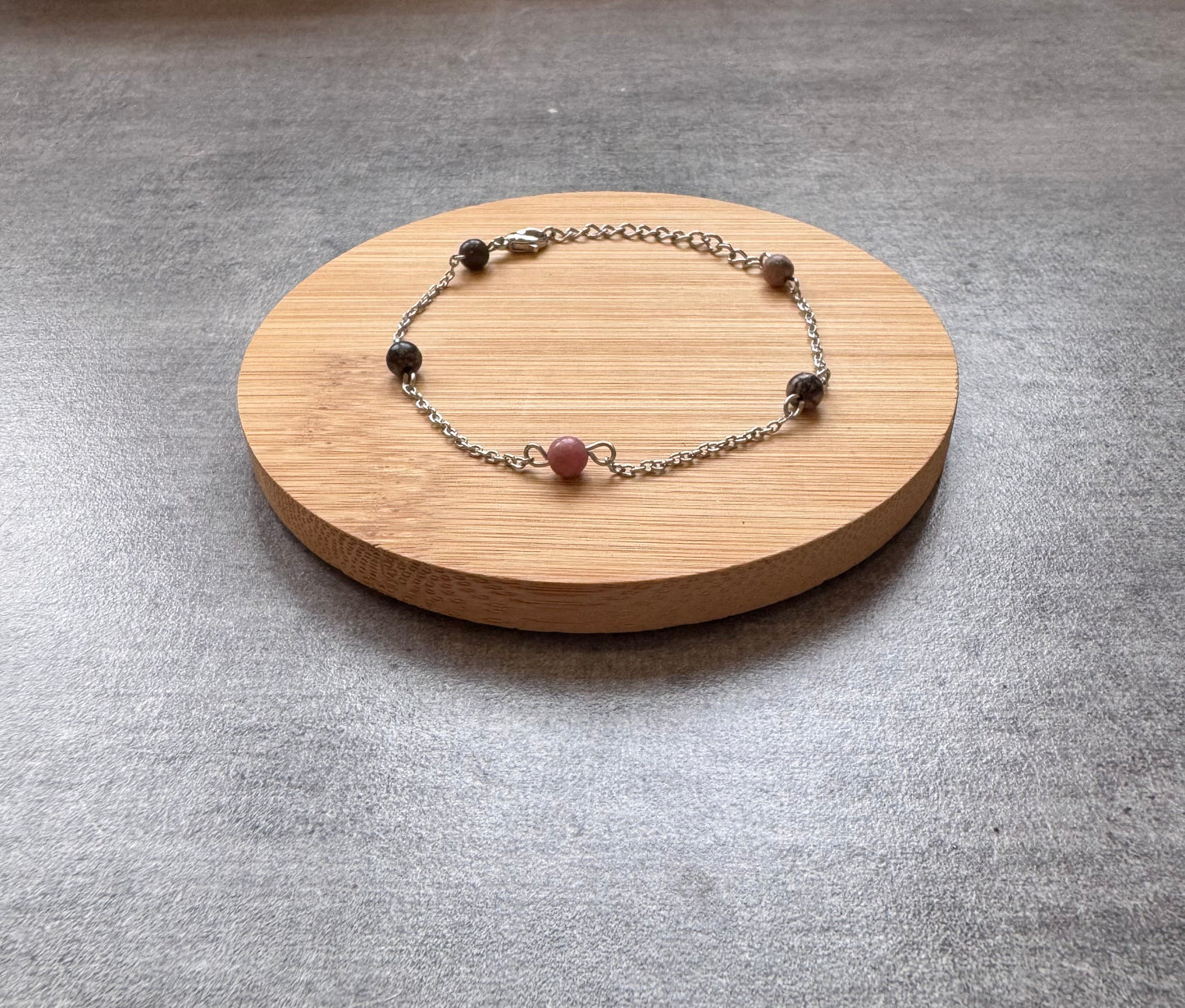 Bracelet ajustable en Rhodonite et acier inoxydable ✨