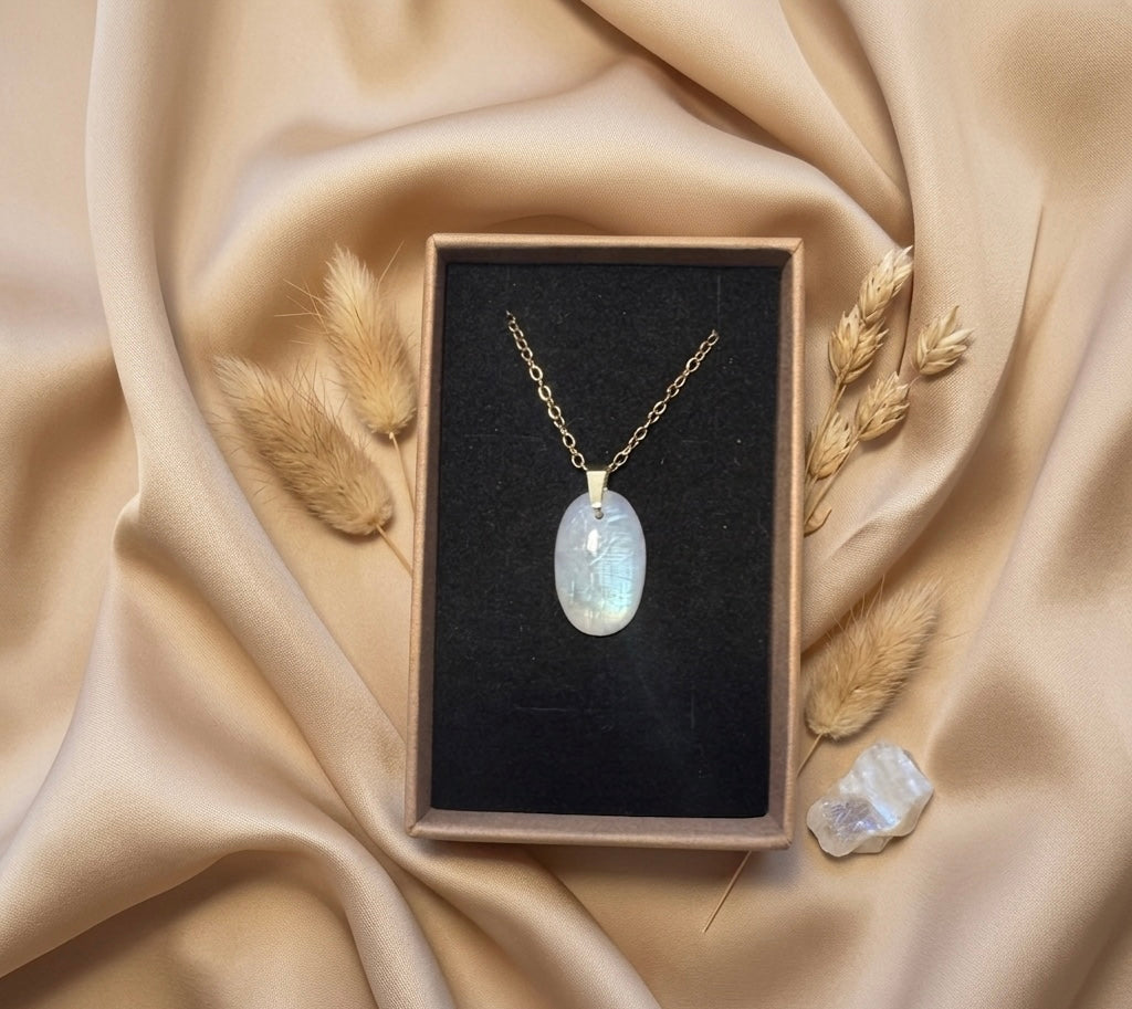 Collier pierre de lune blanche