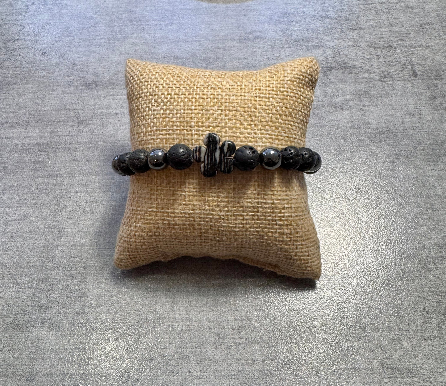 Bracelet en pierre de Lave, hématite, jaspe Zèbre
