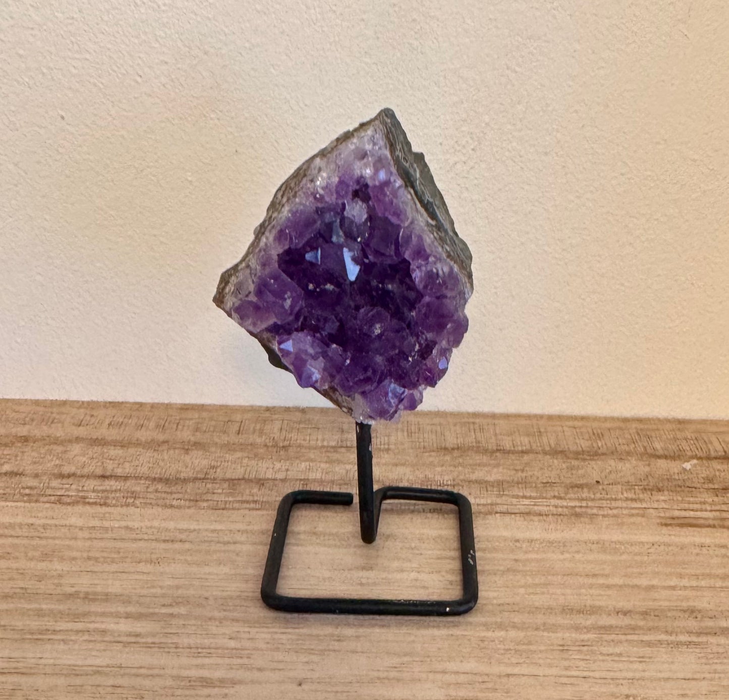 Améthyste sur pied