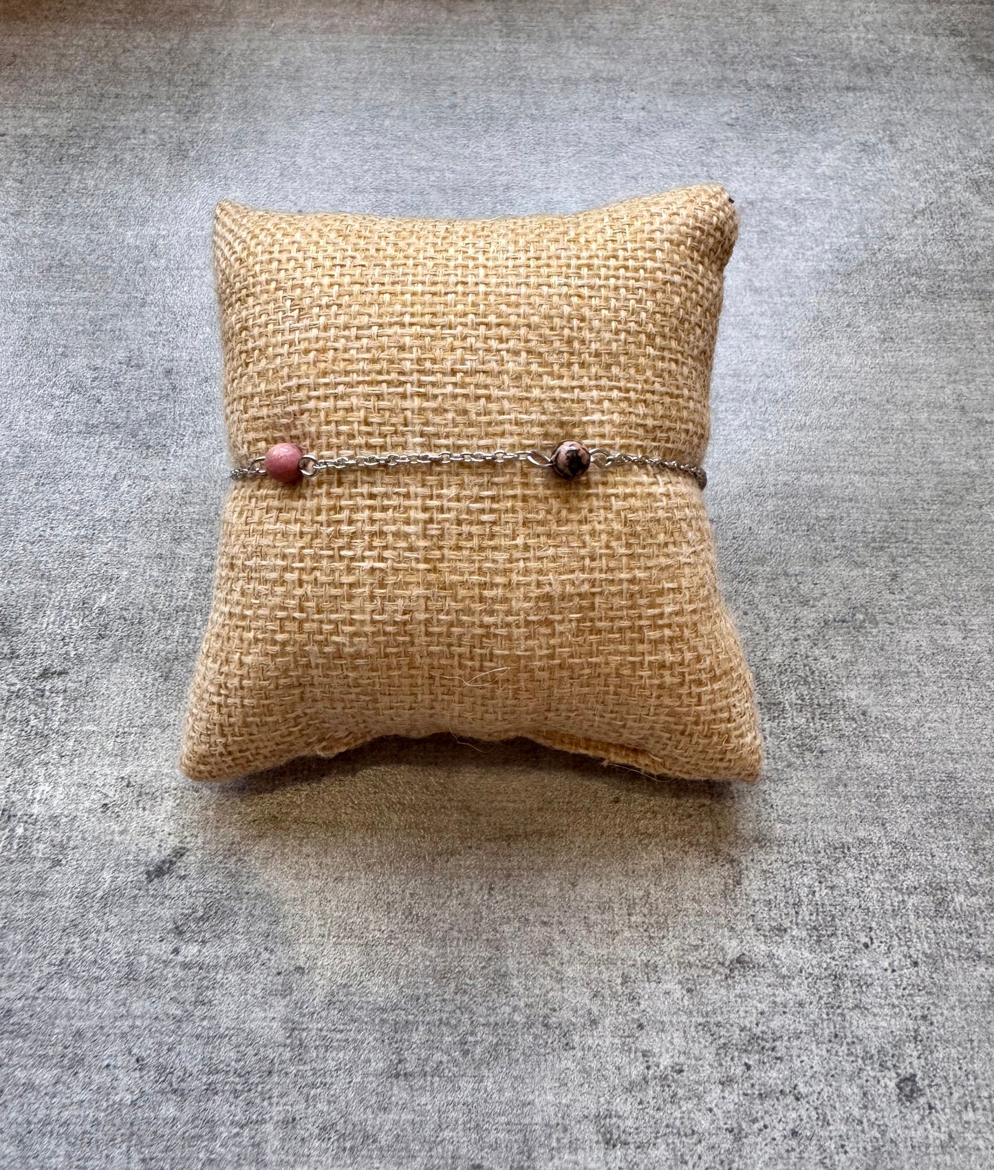 Bracelet ajustable en Rhodonite et acier inoxydable ✨