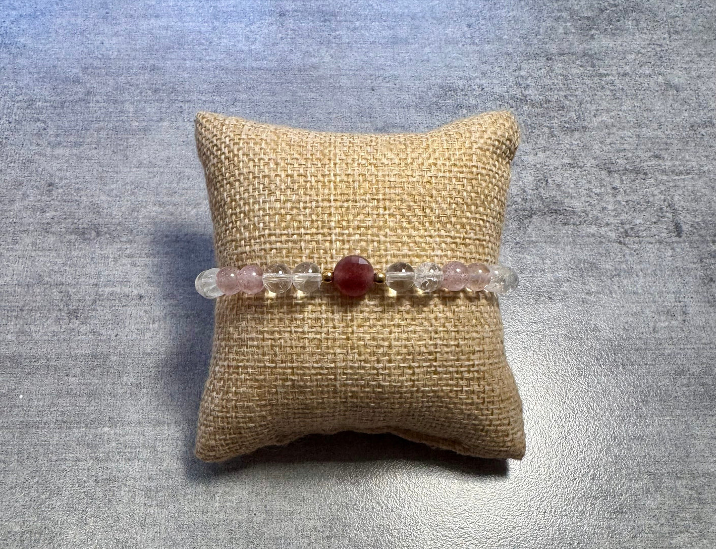 Bracelet en Cristal de Roche et Agate fraise