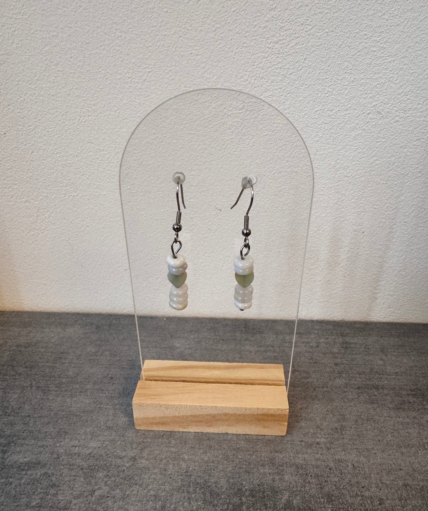 Boucle d’oreille en agate blanche et amazonite