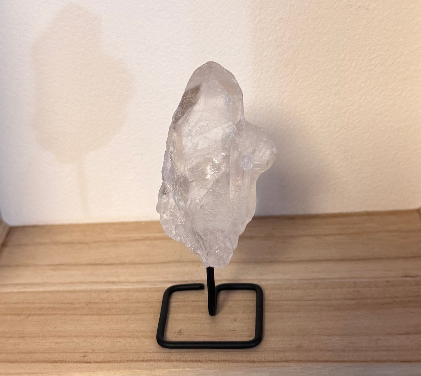 Cristal de roche sur pied