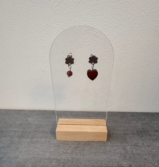 Boucle d’oreille en acier inoxydable et grenat / jaspe rouge