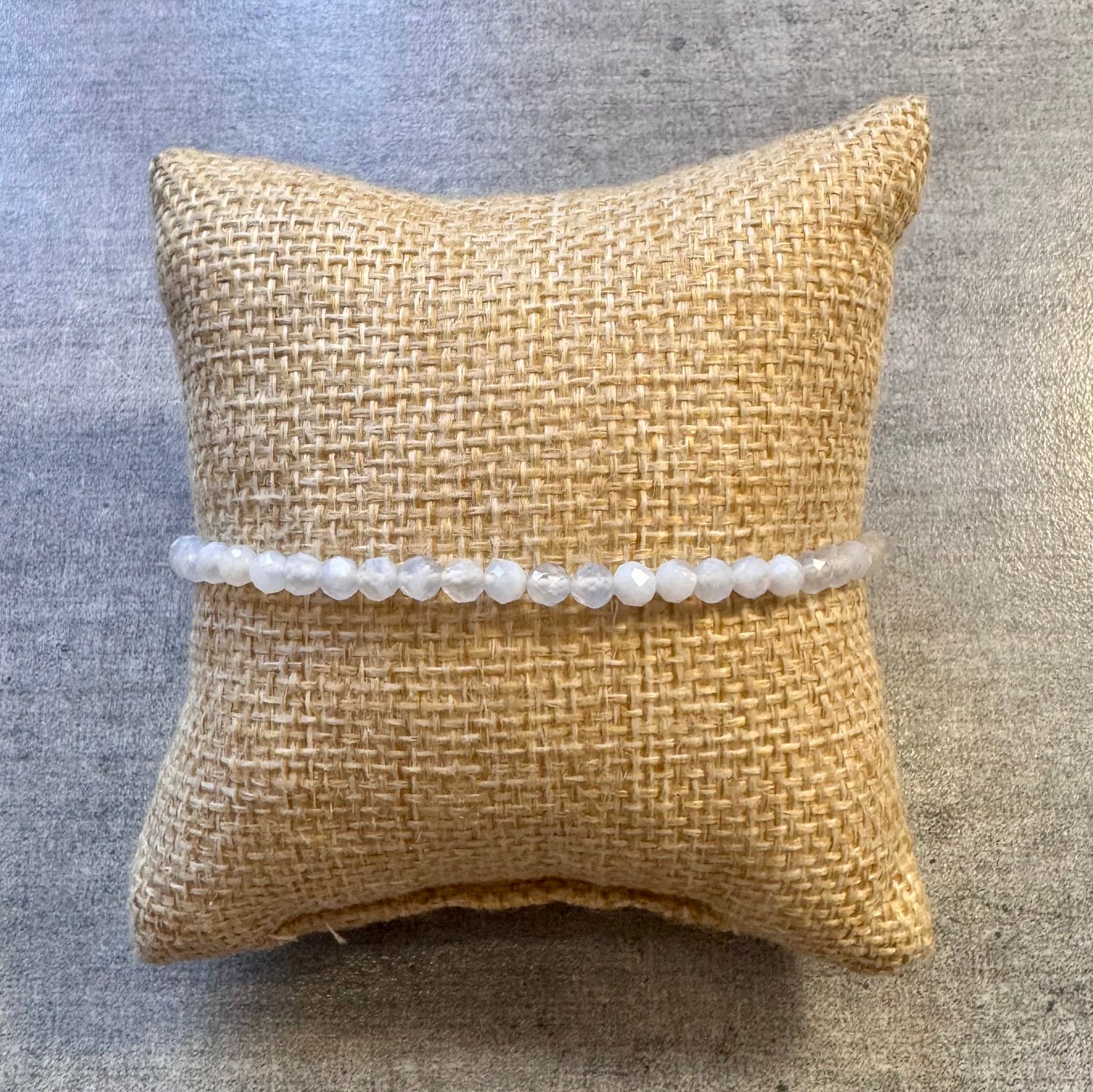 Bracelet en Calcédoine bleue