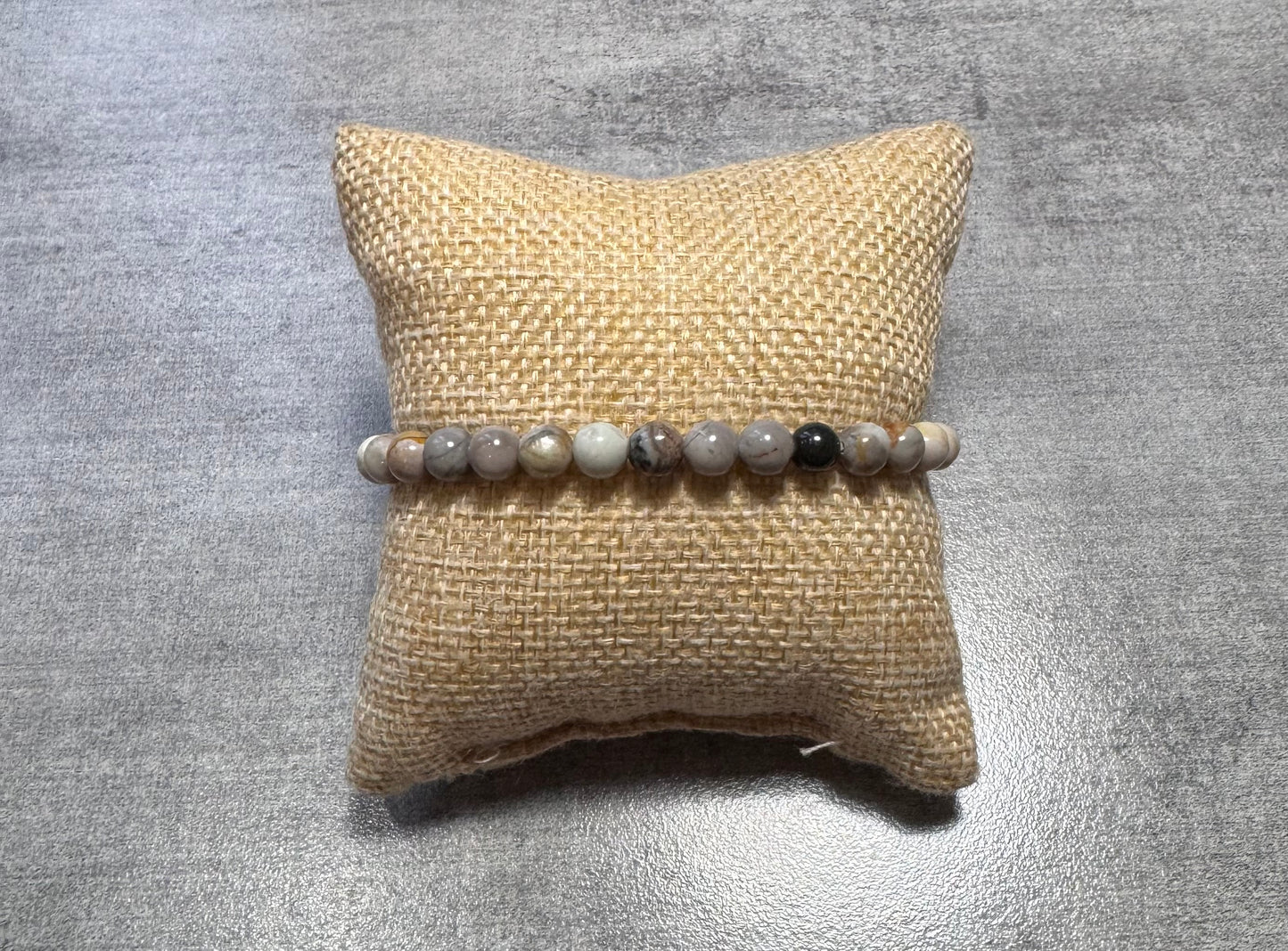 Bracelet en jaspe feuille d’argent