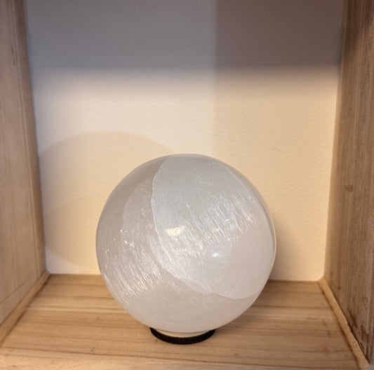 Sphère en Sélénite