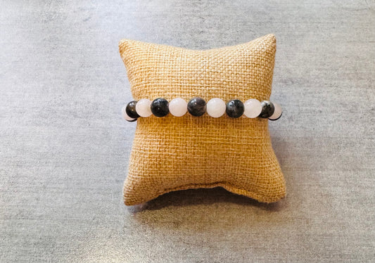 Bracelet en Quartz rose et Lavirkite