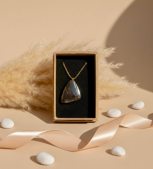 Collier en Hypersthène