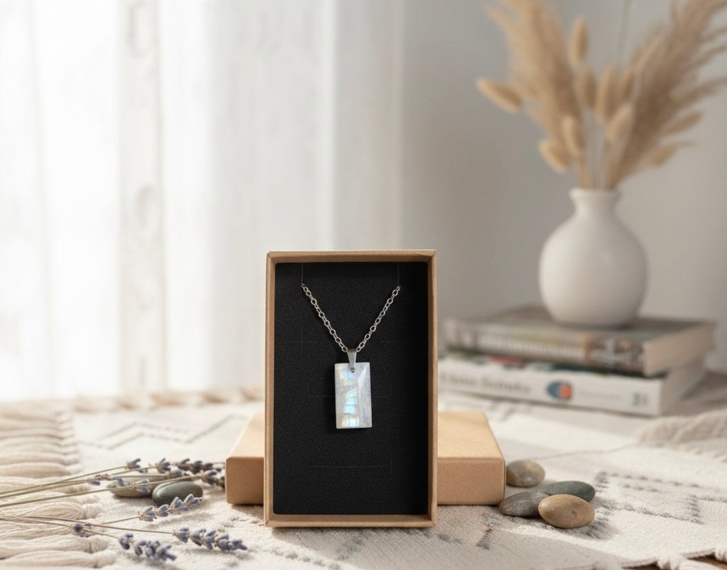 Collier pierre de lune blanche