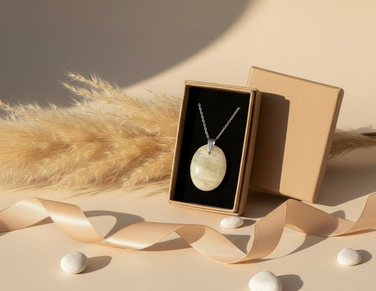 Collier pierre de lune beige