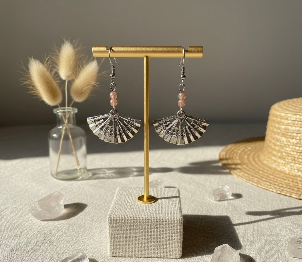 Boucle d’oreille en acier inoxydable et grenat