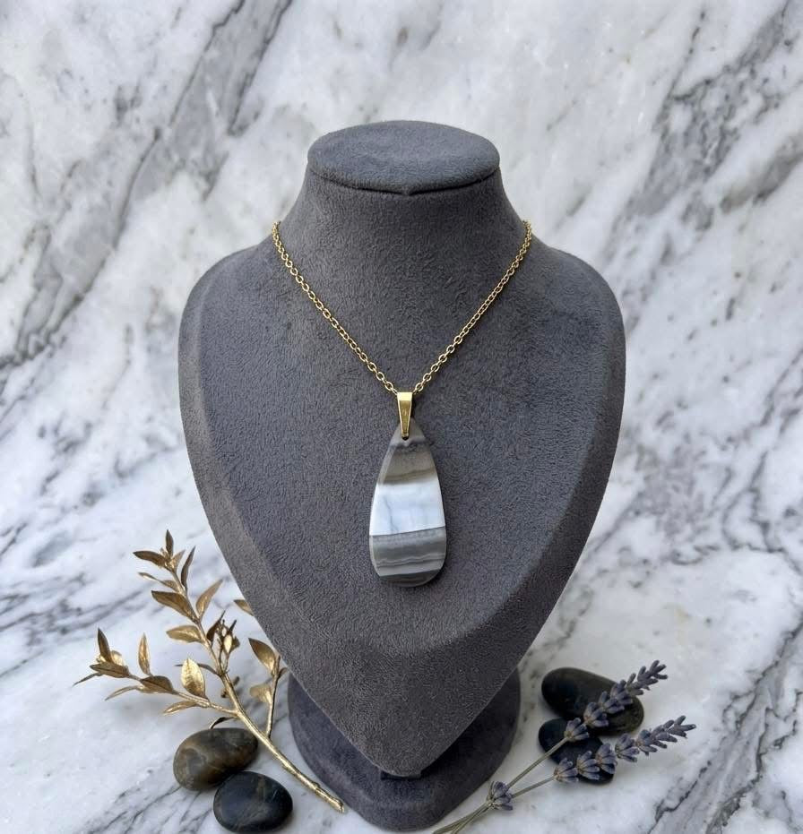Collier en opale owhee